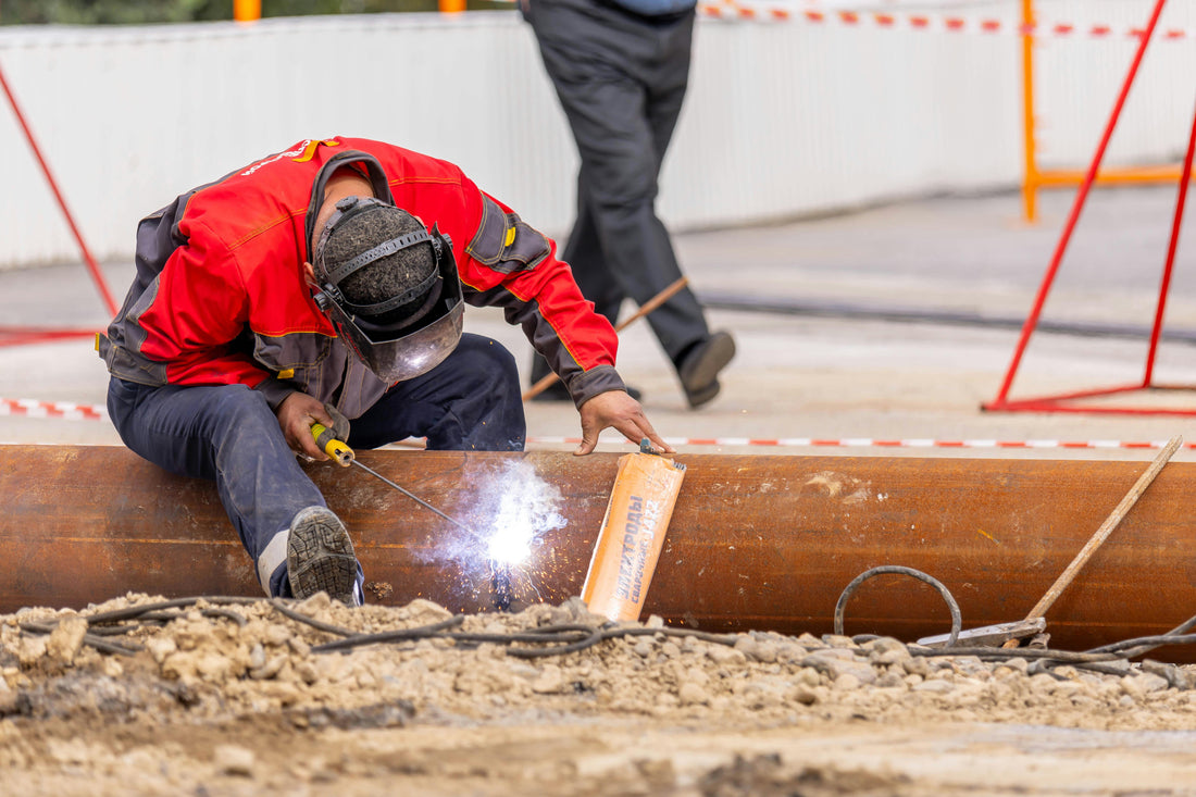 Mobile Welding vs. Shop Welding: What’s the Difference?